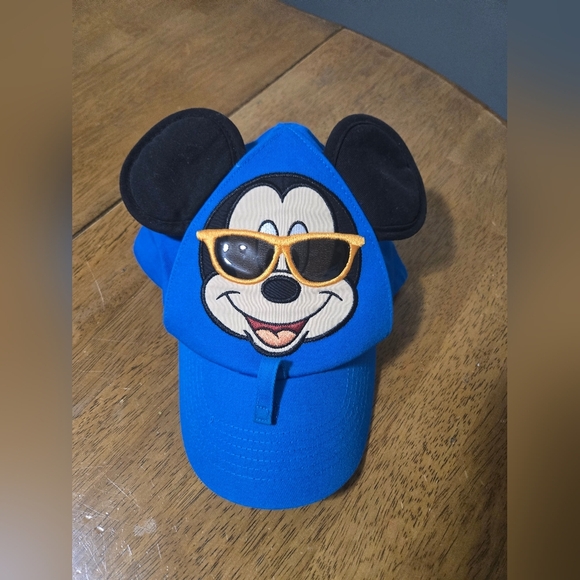 Disney Parks Authentic Mickey Mouse In Sunglasses Baseball Hat kids - Picture 1 of 5